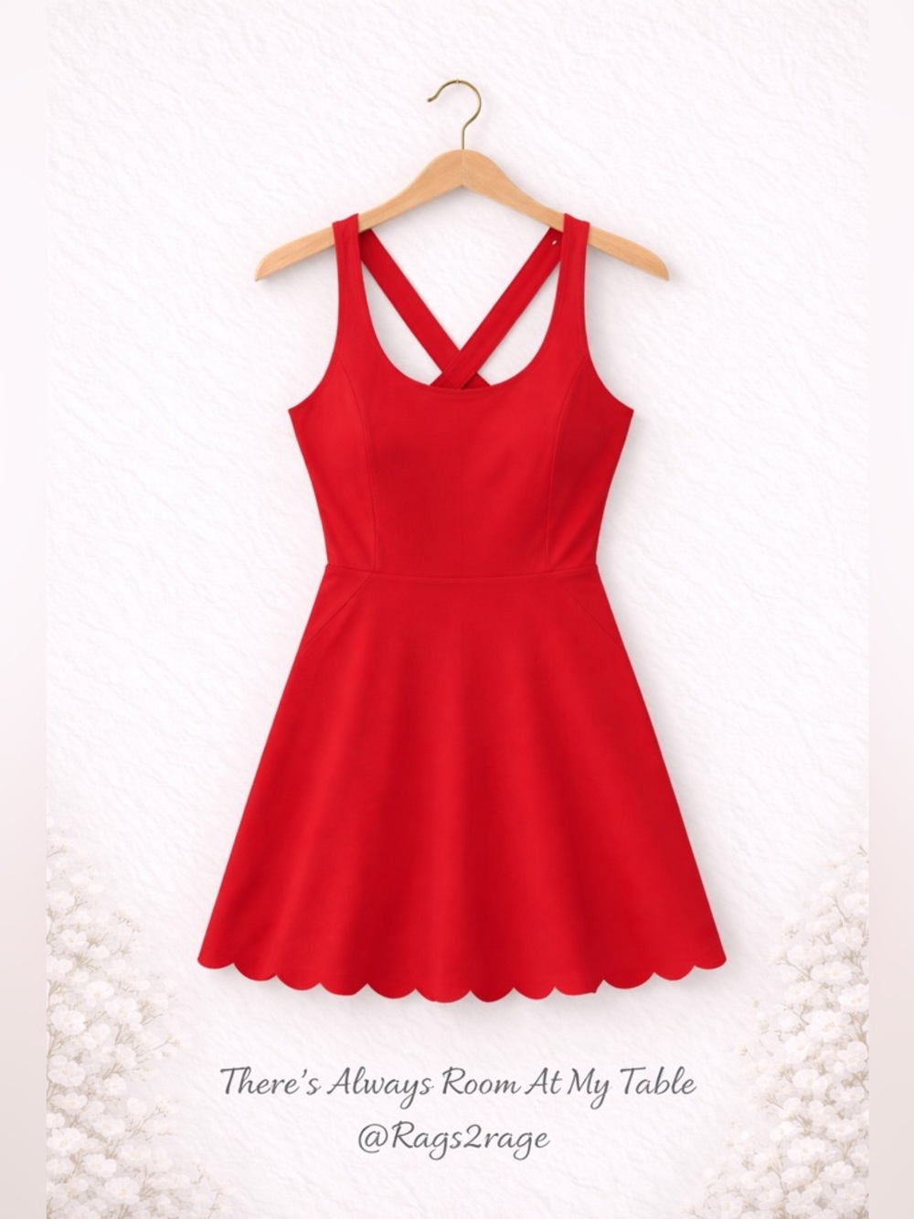 Red Athleisure Dress Mini Scalloped Hem Built In Bra Size L NWOT - Picture 4 of 10